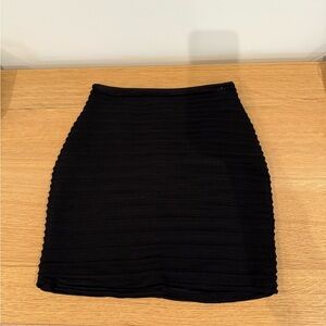 Myne pleated Black Skirt stretchy